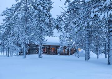 Фото номера Шале с двумя спальнями Шале Chalet Kuukkeli AuroraCabins г. Саариселькя 50