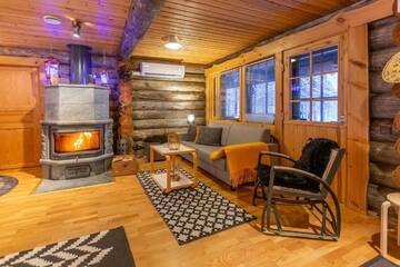 Фото номера Шале с двумя спальнями Шале Chalet Kuukkeli AuroraCabins г. Саариселькя 58