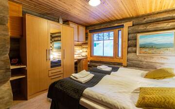 Фото номера Шале с двумя спальнями Шале Chalet Kuukkeli AuroraCabins г. Саариселькя 16