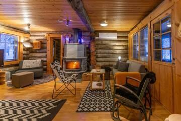 Фото номера Шале с двумя спальнями Шале Chalet Kuukkeli AuroraCabins г. Саариселькя 9