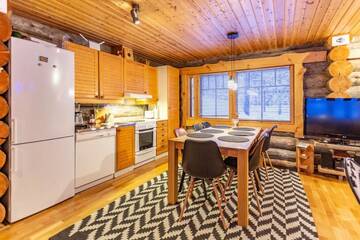Фото номера Шале с двумя спальнями Шале Chalet Kuukkeli AuroraCabins г. Саариселькя 62