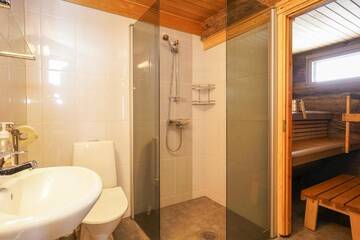 Фото номера Дом с 2 спальнями Шале Sielikkö Aurora Log Apartments г. Саариселькя 58