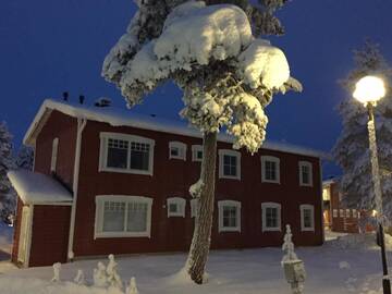 Фото номера Дом с 3 спальнями Дома для отпуска Castillo Luulampi E4 г. Саариселькя 93