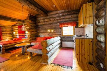 Фото номера Стандартное шале (для 2 взрослых) Отель Kakslauttanen Arctic Resort - Igloos and Chalets г. Саариселькя 4