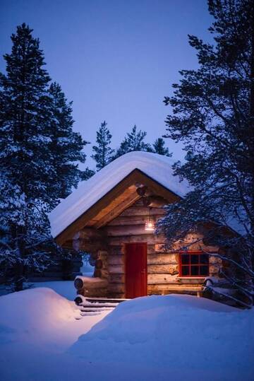 Фото номера Шале (для 4 взрослых) Отель Kakslauttanen Arctic Resort - Igloos and Chalets г. Саариселькя 3