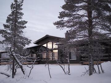Фото номера Вилла «3» с 4 спальнями и сауной Виллы Villas Karhunpesä г. Саариселькя 2