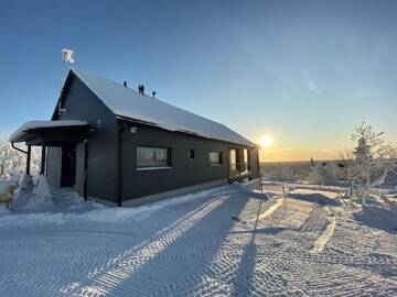 Фото номера Вилла с 3 спальнями Виллы Villas Karhunpesä г. Саариселькя 17